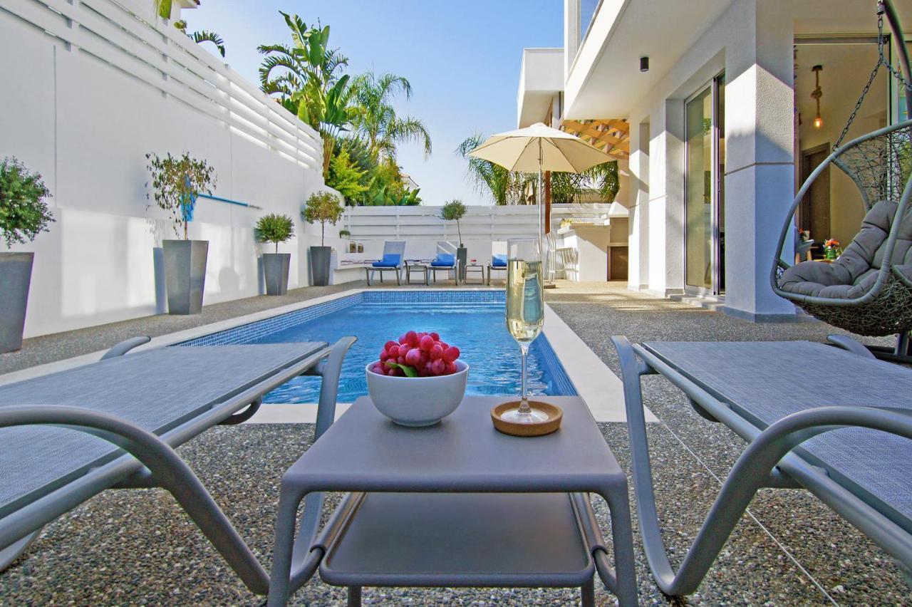 Villa Lily โปรทาราส ภายนอก รูปภาพ